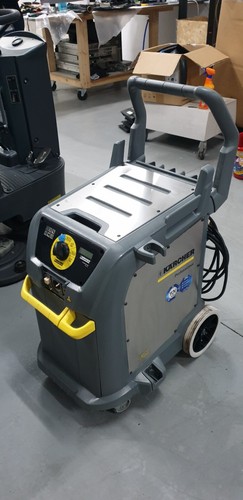 Nettoyeur vapeur aspirateur - et,