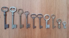 Lot de 10 Clefs en métal - Clés Anciennes - Vintage - Retro