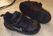 basket nike enfant taille 25