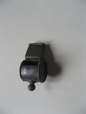 Ancien Sifflet en étain -