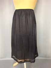 Jupon vintage nylon satin dentelle Chaise Longue Taille L US12 UK16 EU42