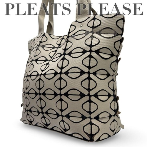 Pleats please white bag - pleats,