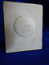 Coffret ancien vide, parfum quelques fleurs Houbigant Paris n° 104-45. REF 6124