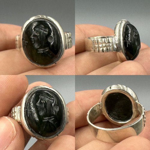 Véritable ancienne bague - , en