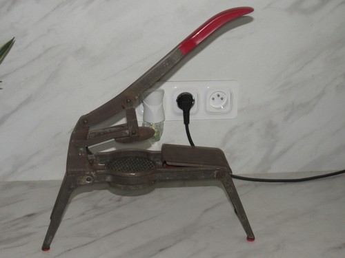 Ancien coupe frites vite - ancien,