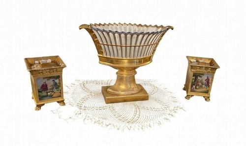 Centre table deux vases - et,