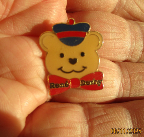 Ancien pin ours ourson de - pin's,