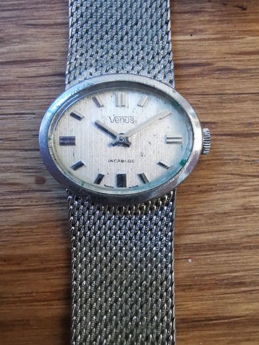 Venus montre bracelet femme - venus,