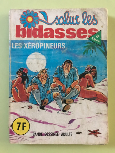 Petit format salut les - petit,