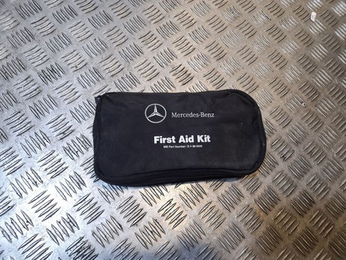 Mercedes benz w212 2011 - mercedes-benz,