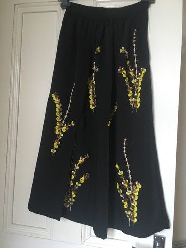 Jupe longue noire - , broderie