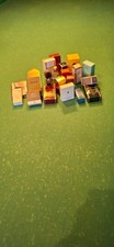 Lot 20 miniatures parfum bon