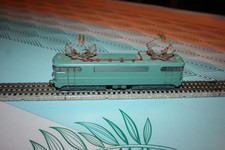 MARQUE VB Locomotives BB 9211 sans boite .TBE