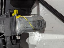 9828130680 9828416680 LEVE GLACE AVANT DROIT / 34928 POUR PEUGEOT 2008 P111.2