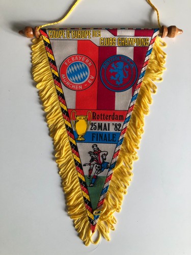 Ancien grand fanion - ancien,