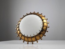 Lampe de soleil à clous