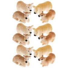  Lot de 12 figurines de vaches