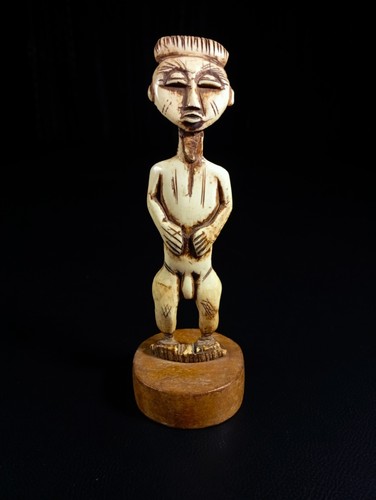 Statuette africaine ancienne