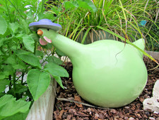 Belle poule au chapeau - Catherine HUNTER - Faïence LONGCHAMP - Gros modèle