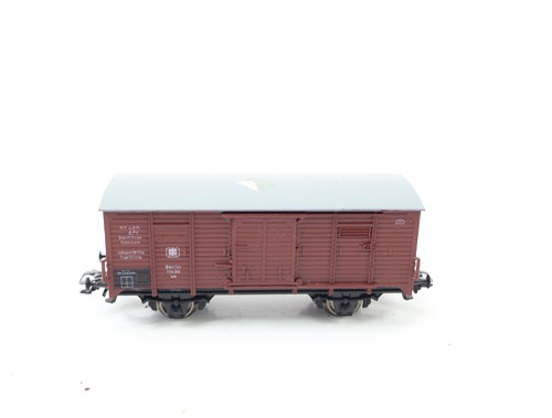 Wagon couvert piko - wagon,