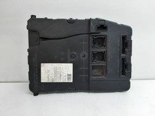 8200305574 203093 Fuse Box