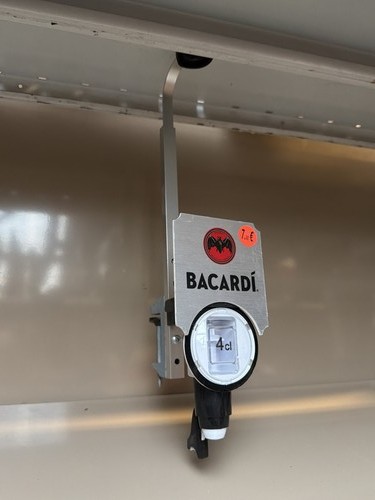Doseur pour bouteille bacardi - doseur,