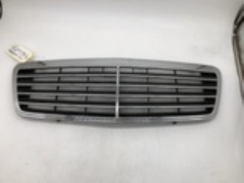 Calandre mercedes classe clk - mercedes,