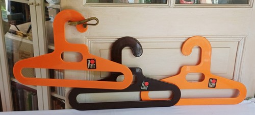Lot cintres orange marron - 3,
