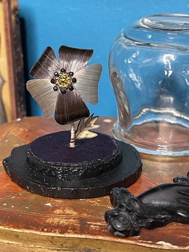 Fleur cheveux reliquaire - fleur,
