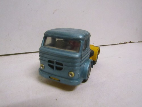 Jouet ancien voiture miniature - jouet,