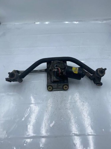 Moteur essuie glace avant