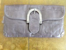 NEUF SAC POCHETTE MINELLI  CUIR FACON CROCO TEINTE GRIS ANTRACITE