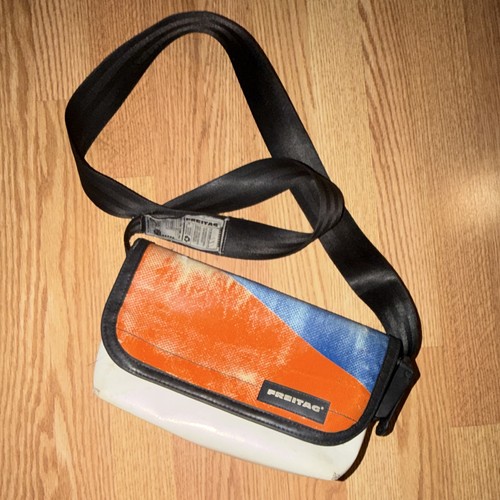 Freitag small f41 - small,