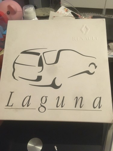 Coffret renault laguna - 1/43,