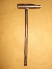 outil de métier ancien- petit