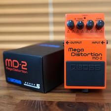 Pédale d'effets BOSS MD-2 Mega Distortion pour guitare