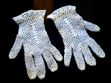Paire de gants anciens en