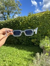 Lunettes de soleil rétro