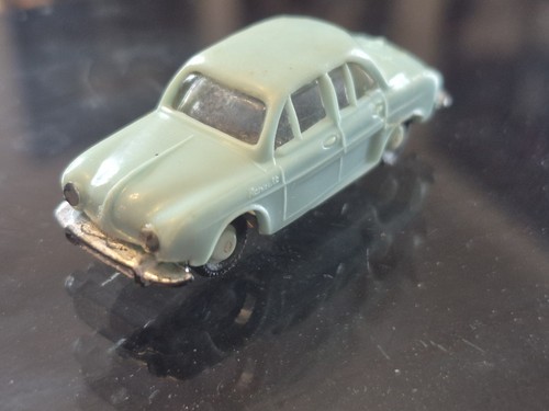 Magnifique rare renault - magnifique,