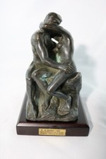 Reproduction Le Baiser, de Rodin, en bronze