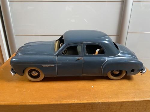Jouet ancien cij 52e renault - ancien,