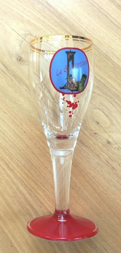 Verre biere guillotine - verre, guillotine"