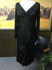 Petite robe noire pour femme |