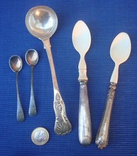 V64 Lot Métal Argenté &