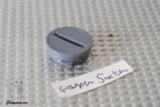 CACHE PILES BATTERY POUR GOSSEN SIXTAR