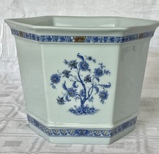 CACHE POT EN  PORCELAINE DE