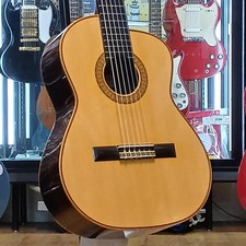 Guitare acoustique alto YUKINOBU CHAI NO.30