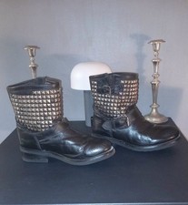 BOOTS ASH EN CUIR NOIR CLOUTEES T38 