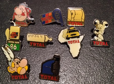 Pin’s Lot de 9 Publicité