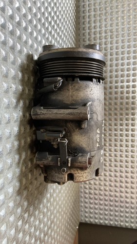 Compresseur clim ford focus - compresseur,